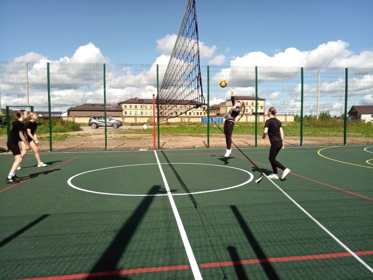 спортплощадка