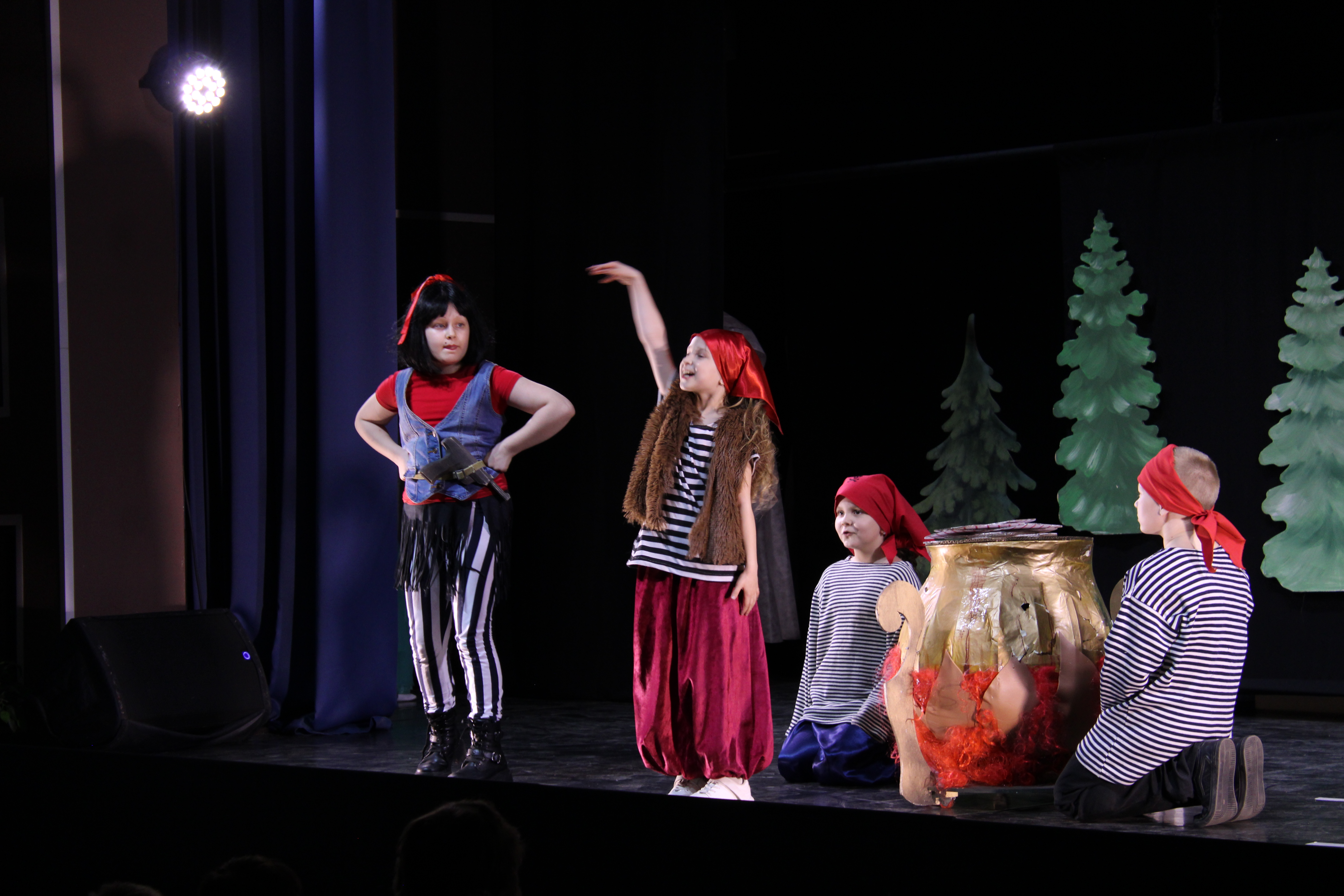 спектакль 2