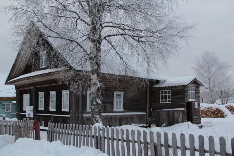 Дом Марии Богдановой, приютившей замерзавшего поэта, отремонтировали по проекту "Деревня непогашенных огней".