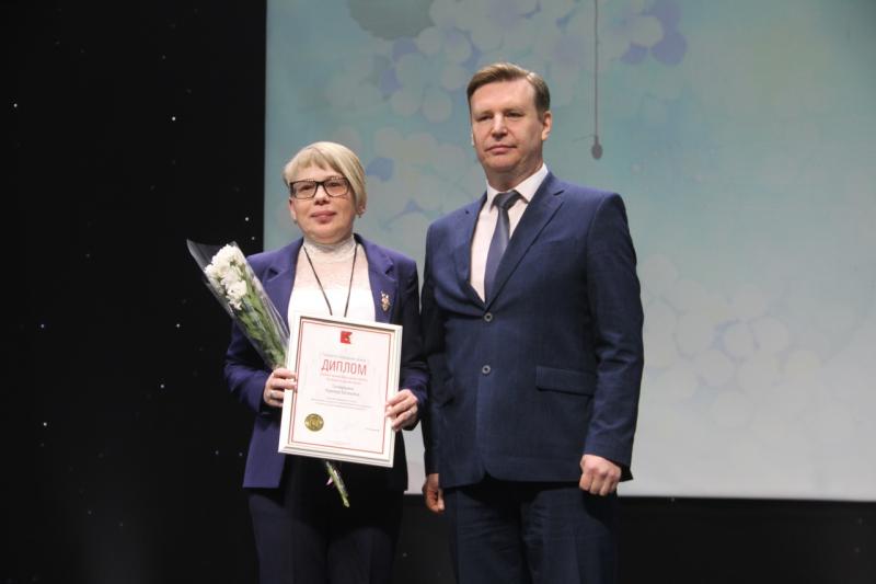 Тотьмичек поздравили с 8 Марта на торжественном мероприятии.