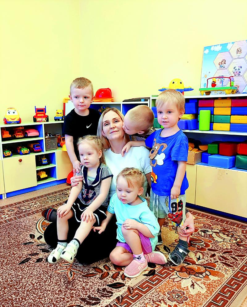 Педагог детского сада «Кораблик» Мария ТОКАРЕВА удостоена чести представлять учреждение на районной Доске почёта.