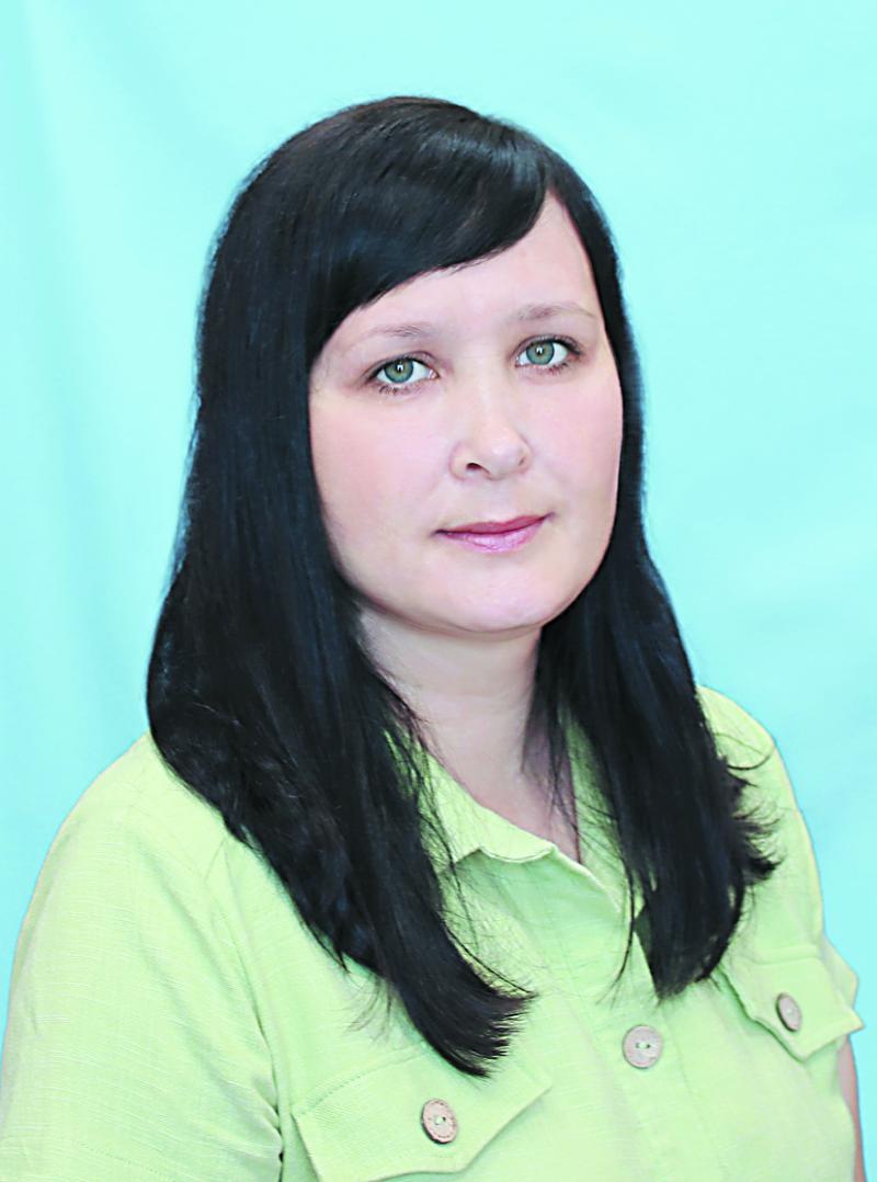 За многолетний добросовестный труд и вклад в развитие ветеринарного обслуживания сельскохозяйственных животных портрет Светланы Викторовны размещён на Доске почёта Тотемского муниципального округа.