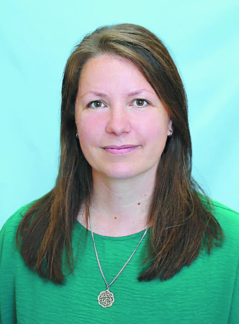 Портрет Юлии СЕРКОВОЙ, заведующей Никольским филиалом ЦРК "Тотьма" украшает районную Доску почёта.