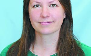 Портрет Юлии СЕРКОВОЙ, заведующей Никольским филиалом ЦРК "Тотьма" украшает районную Доску почёта.