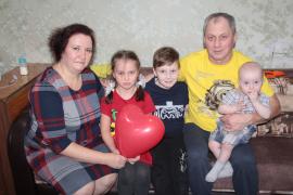 Супруги Евгений и Татьяна Старопольские воспитывают пятерых детей.
