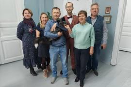 Благодаря инициативному земляку, члену русского географического общества Николаю Медведеву в нашем городе теперь проживает живой символ славы мореходов.